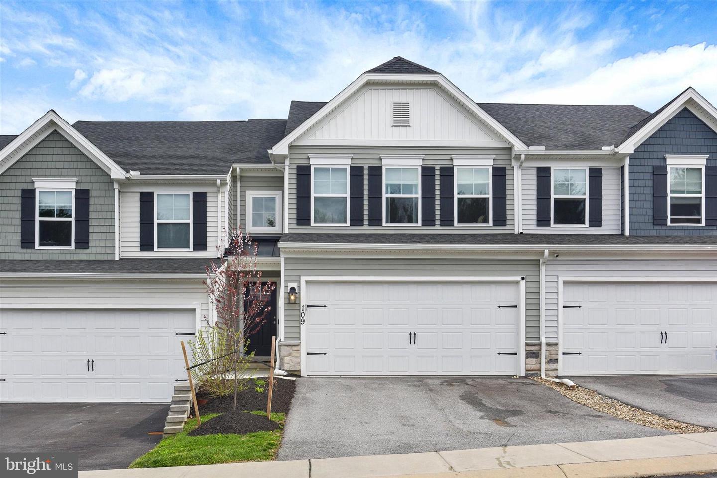 109 Emma Circle, Harrisburg
