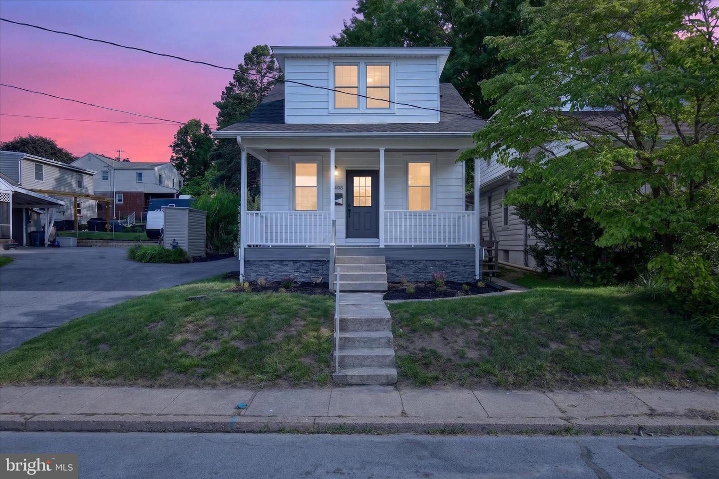 3408 Schoolhouse Lane