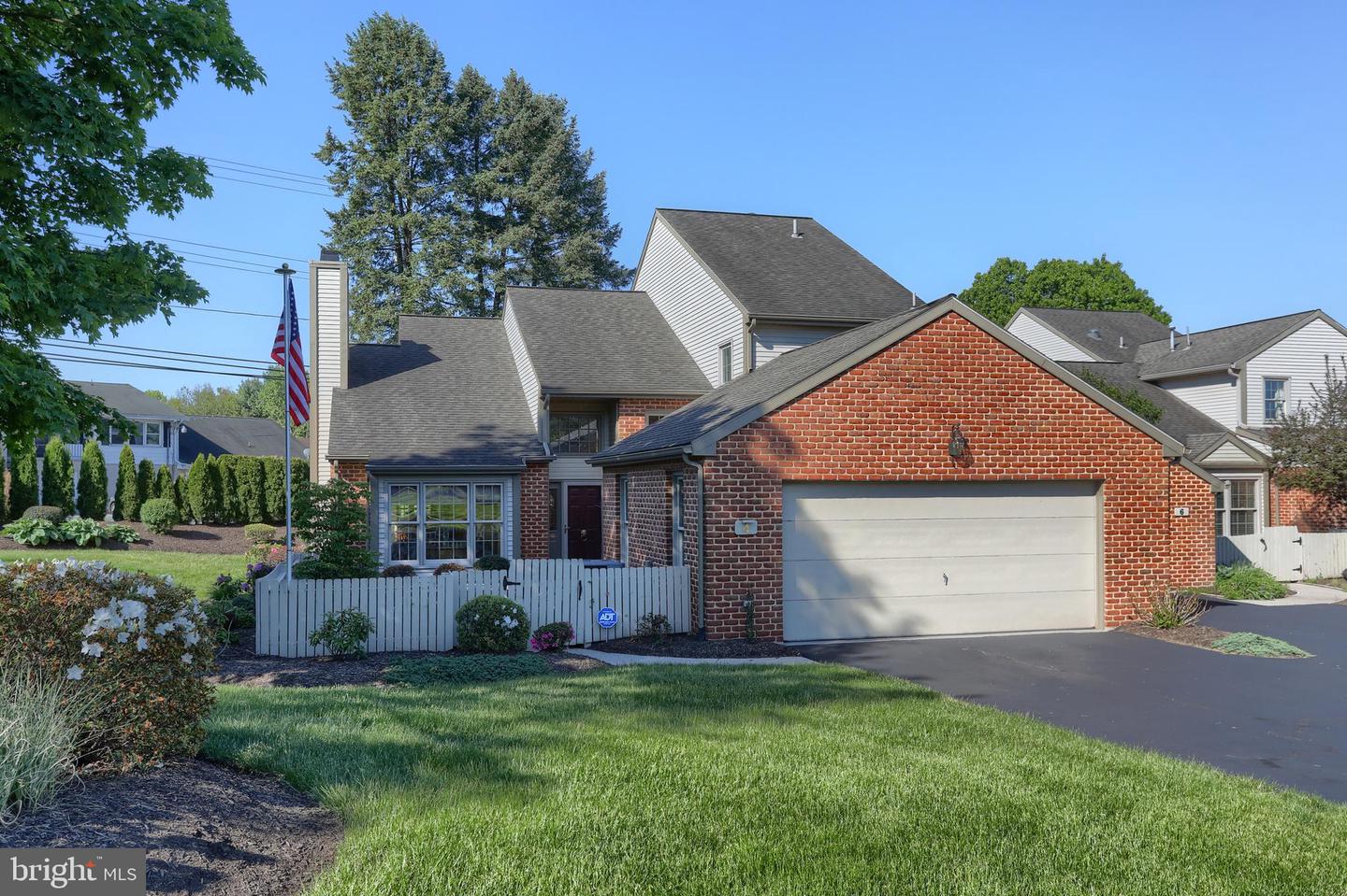 4 Cambridge Drive