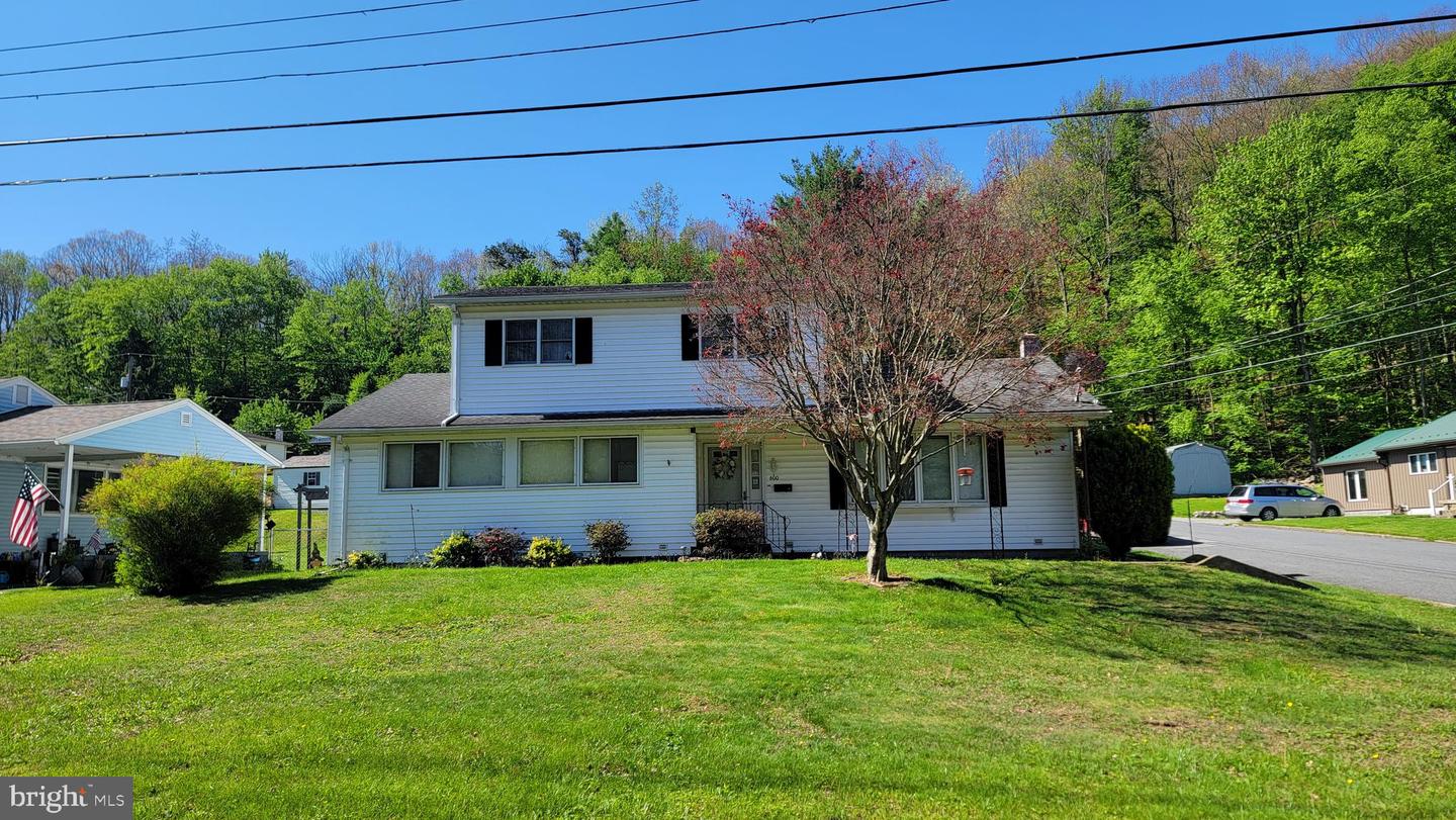 600 Parkview Road, Lykens