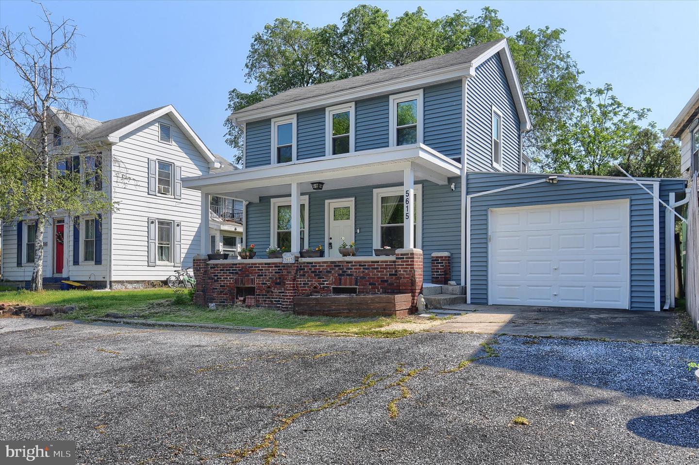 5615 River Rd