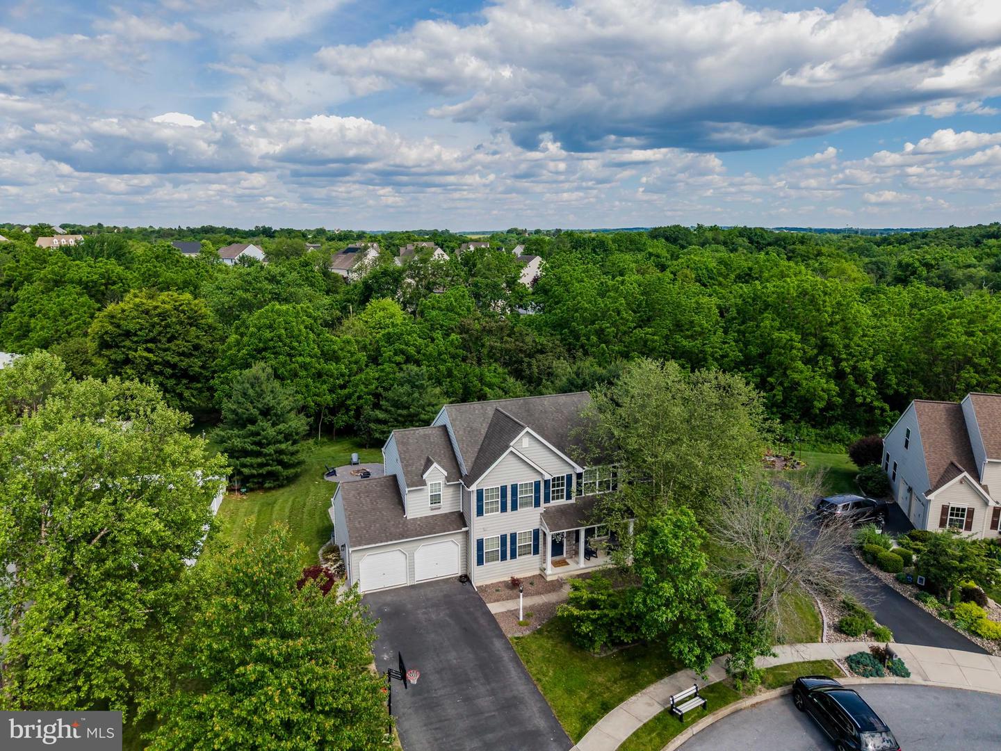 1805 Boxwood Cove
