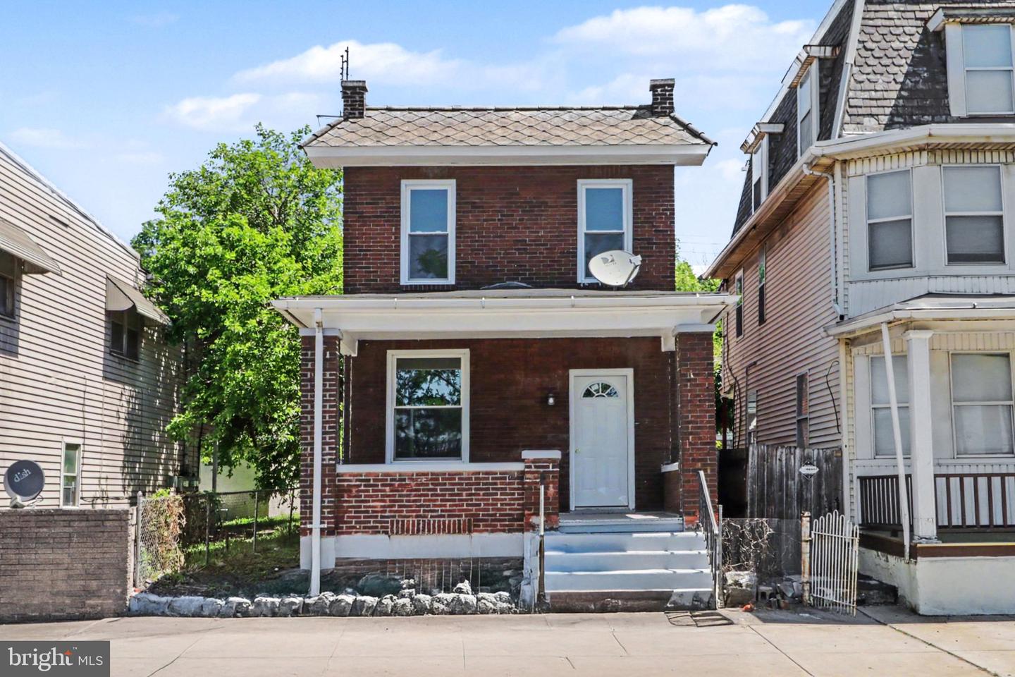 547 S Front Street