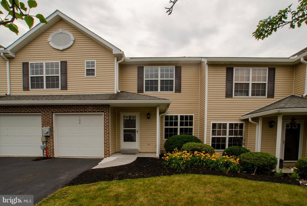 107 Peregrine Lane