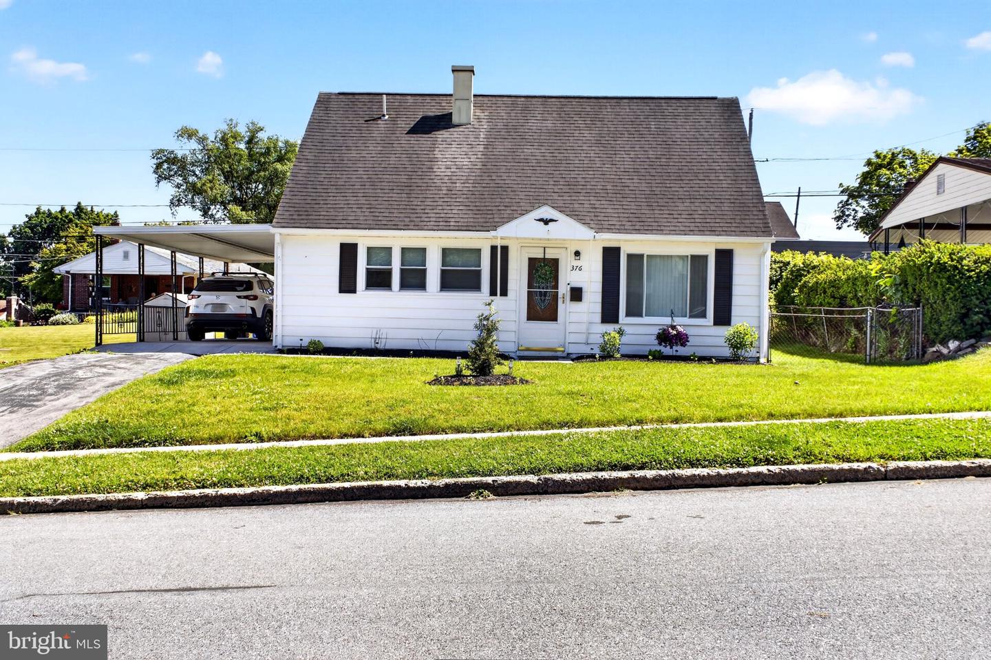376 Plane Street, Middletown