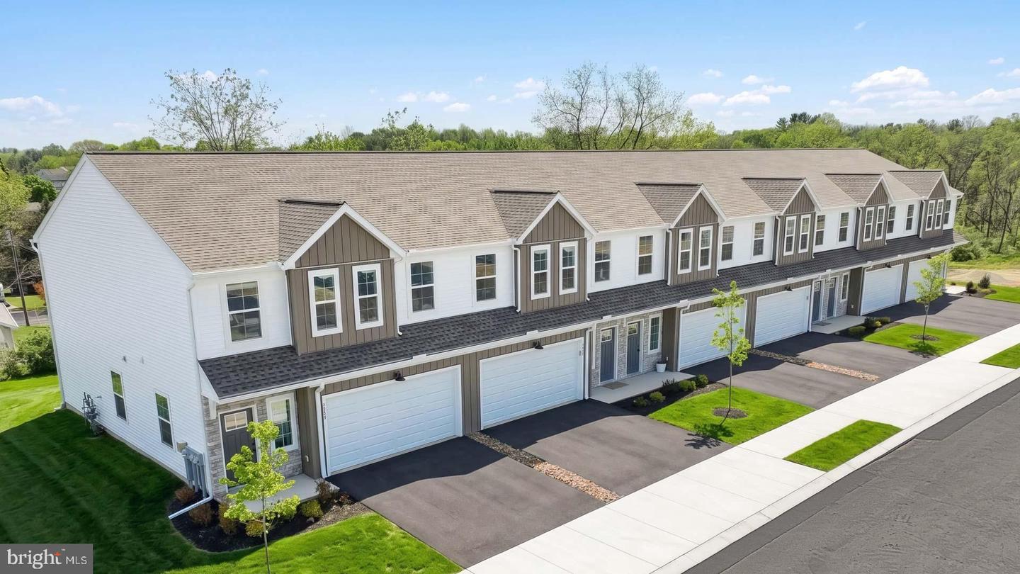 7857 Oak Brook Drive