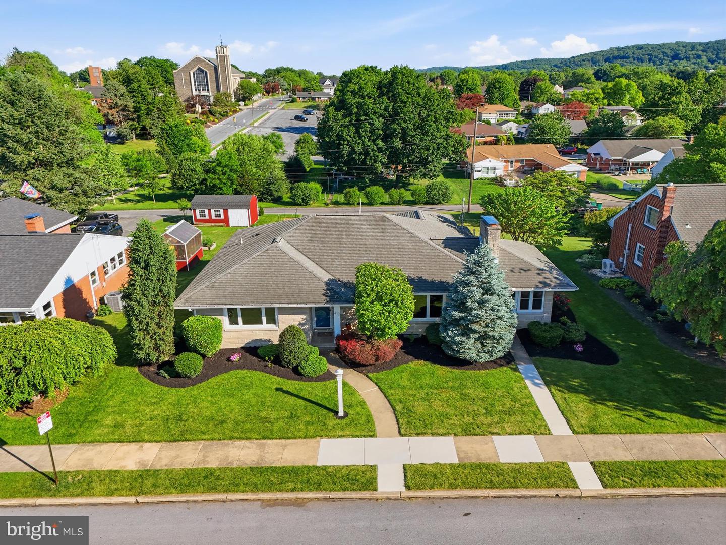 412 W Caracas Avenue, Hershey