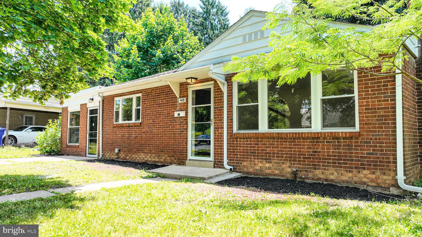 408 Clinton Road