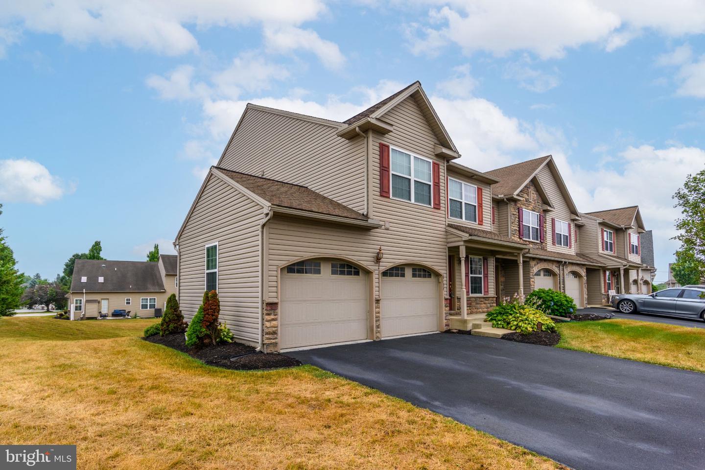 6137 Terry Davis Court