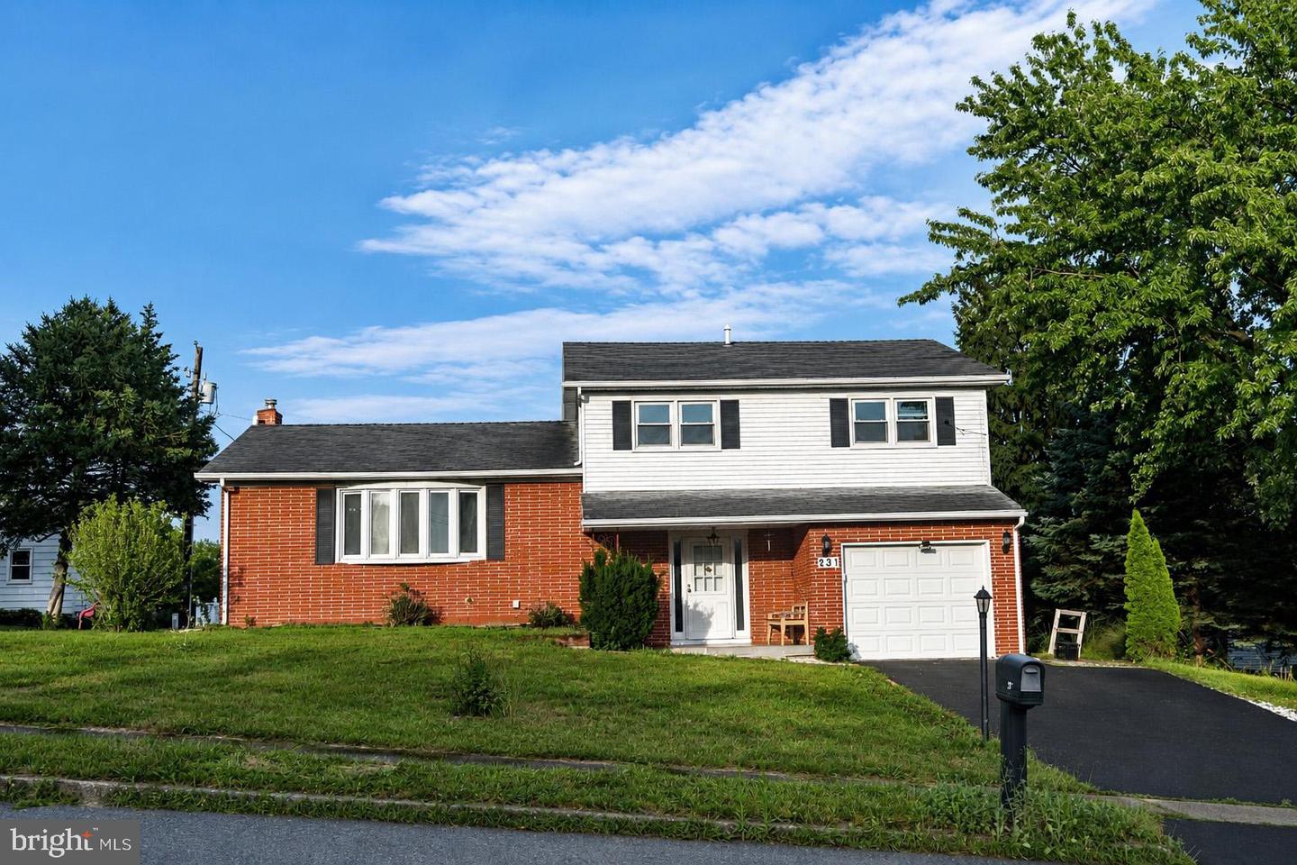 231 Eddington Avenue