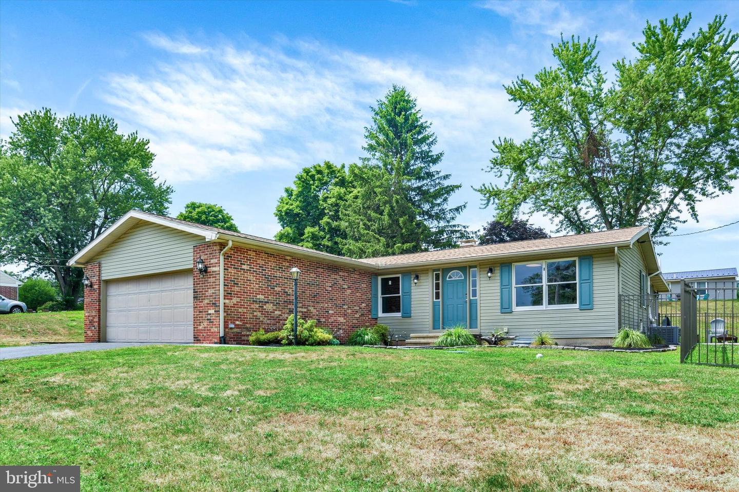 120 Denison Drive
