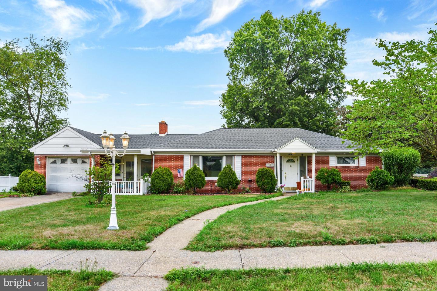 6630 Lehigh