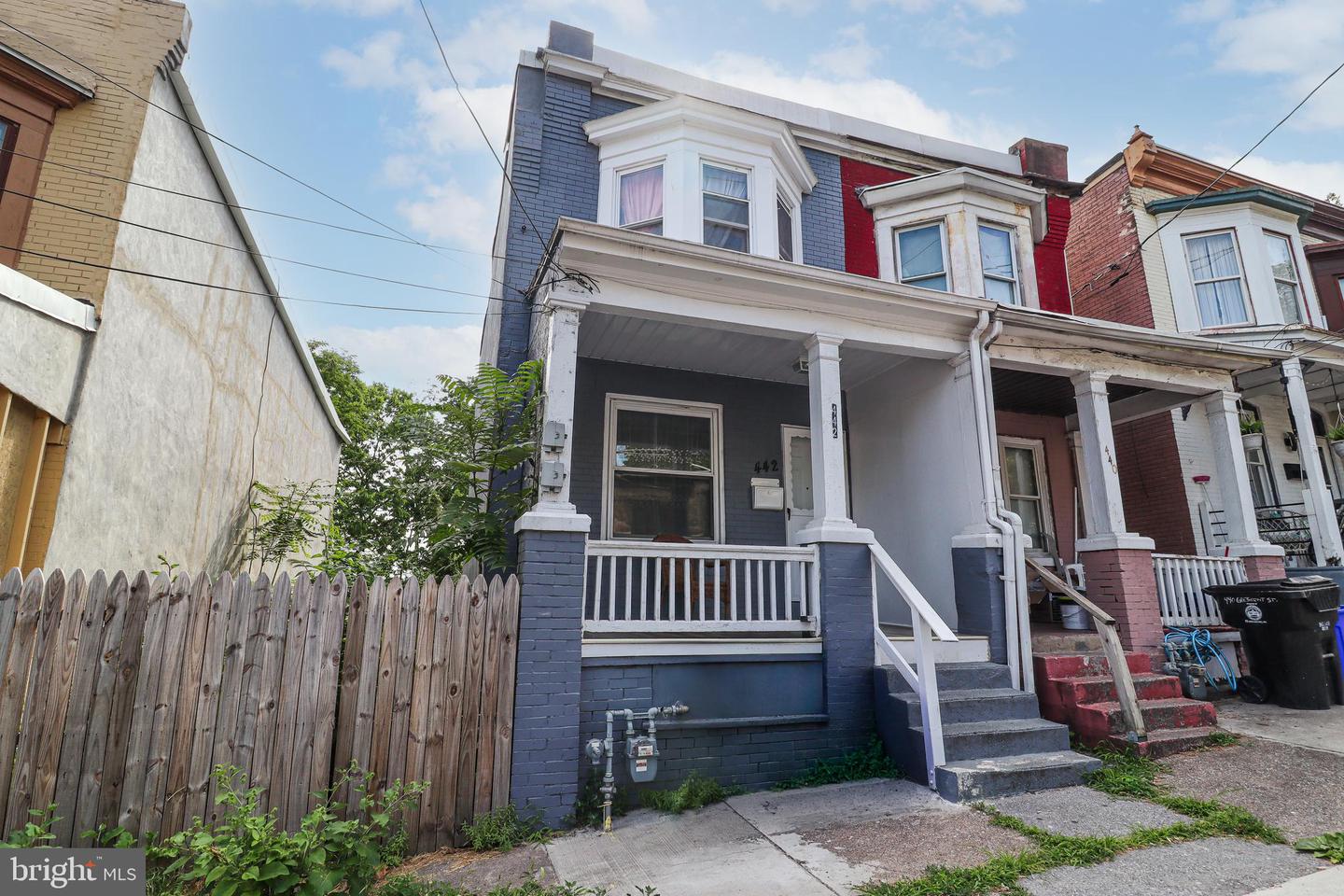 442 Crescent Street