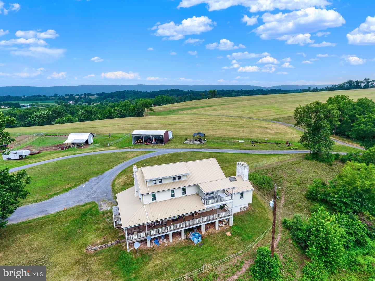 267 Hobby Horse Lane