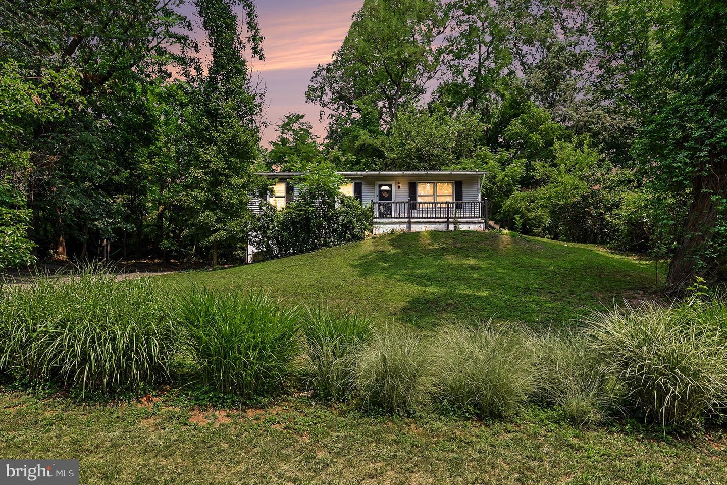 1241 Riverview Road