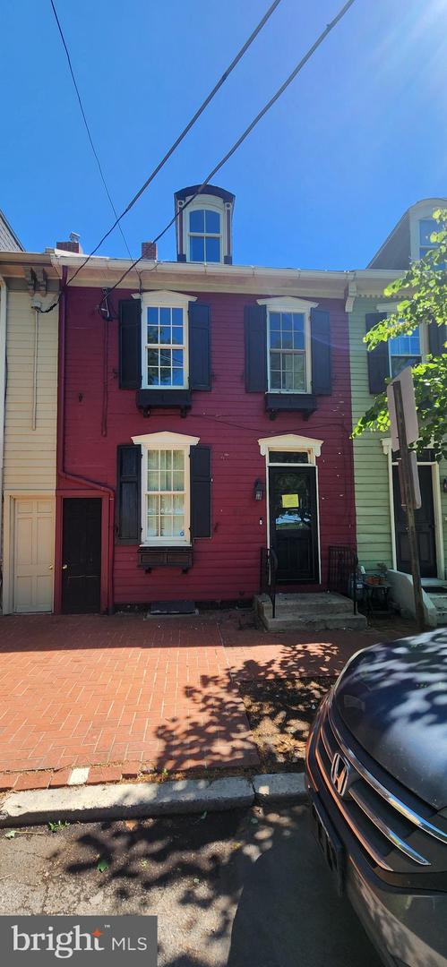623 S Front Street