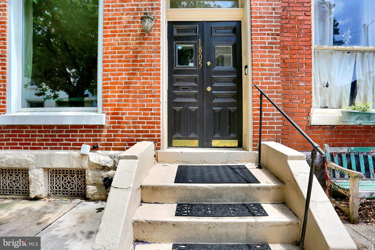 1805 Penn Street