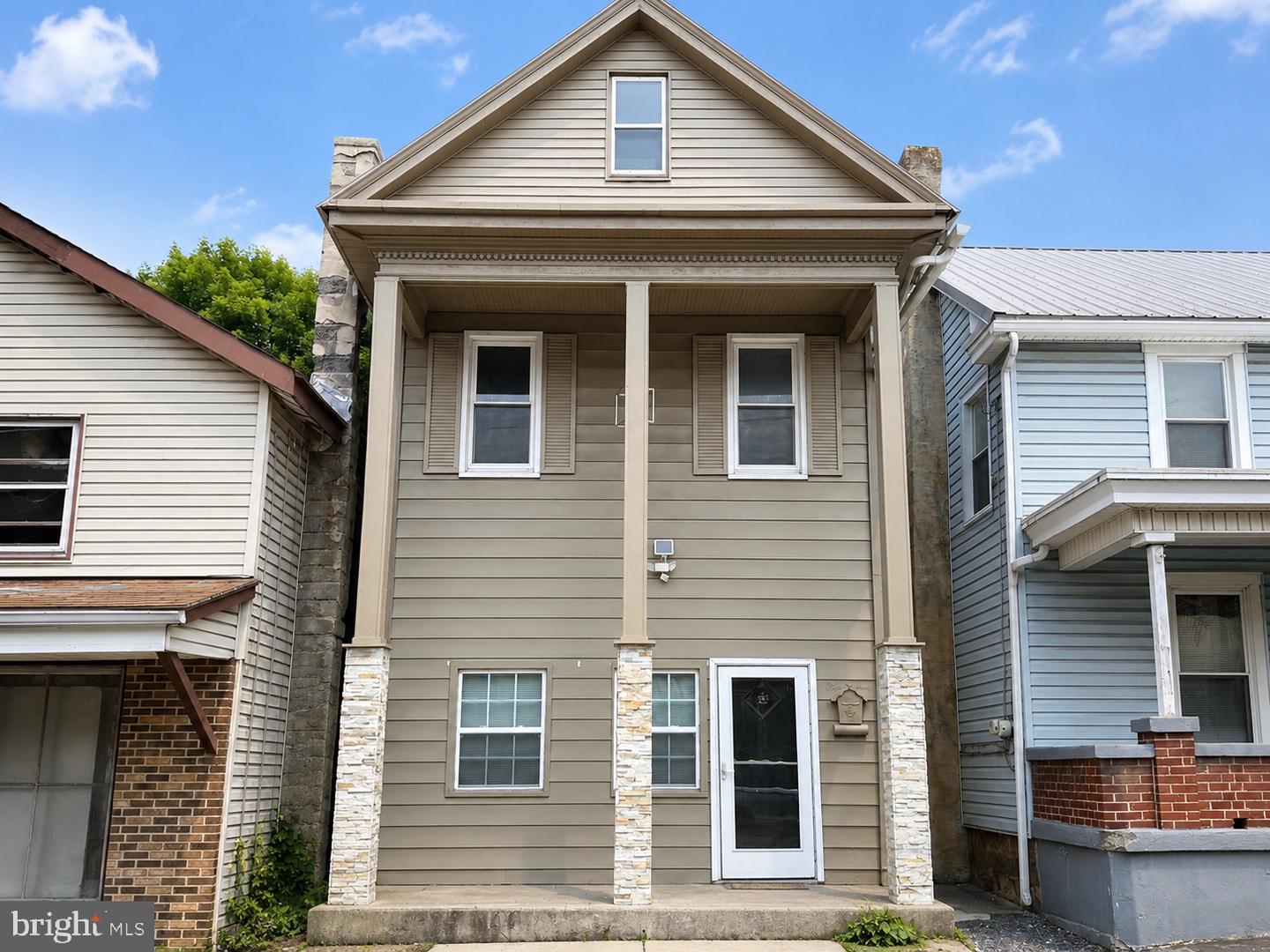 215 W Market Street