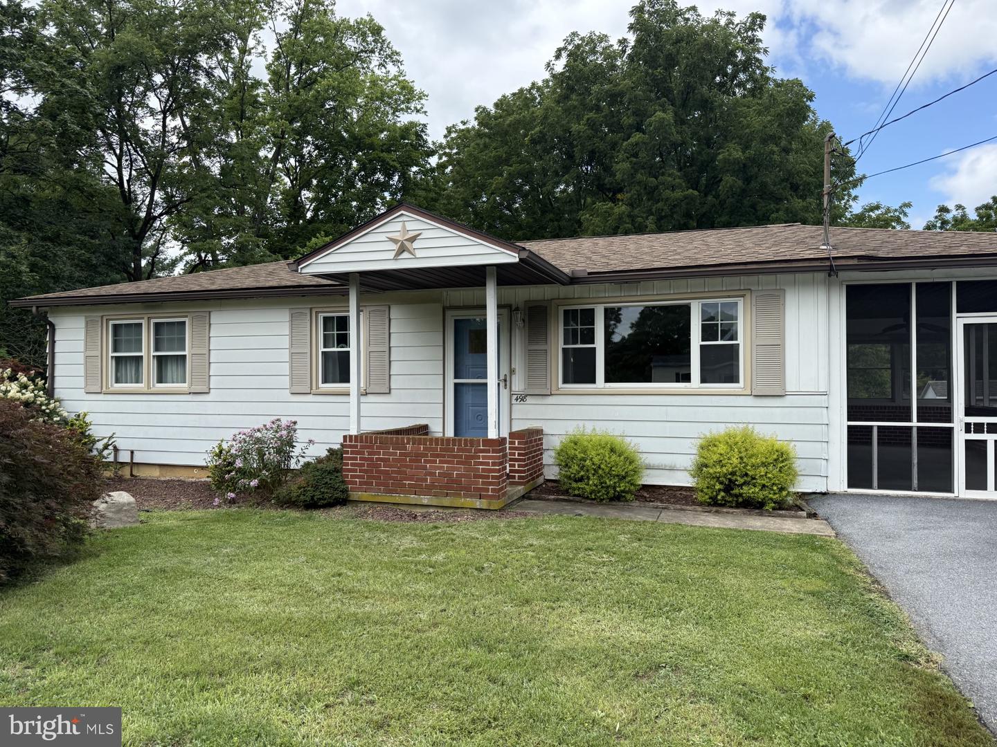 498 Middletown Road