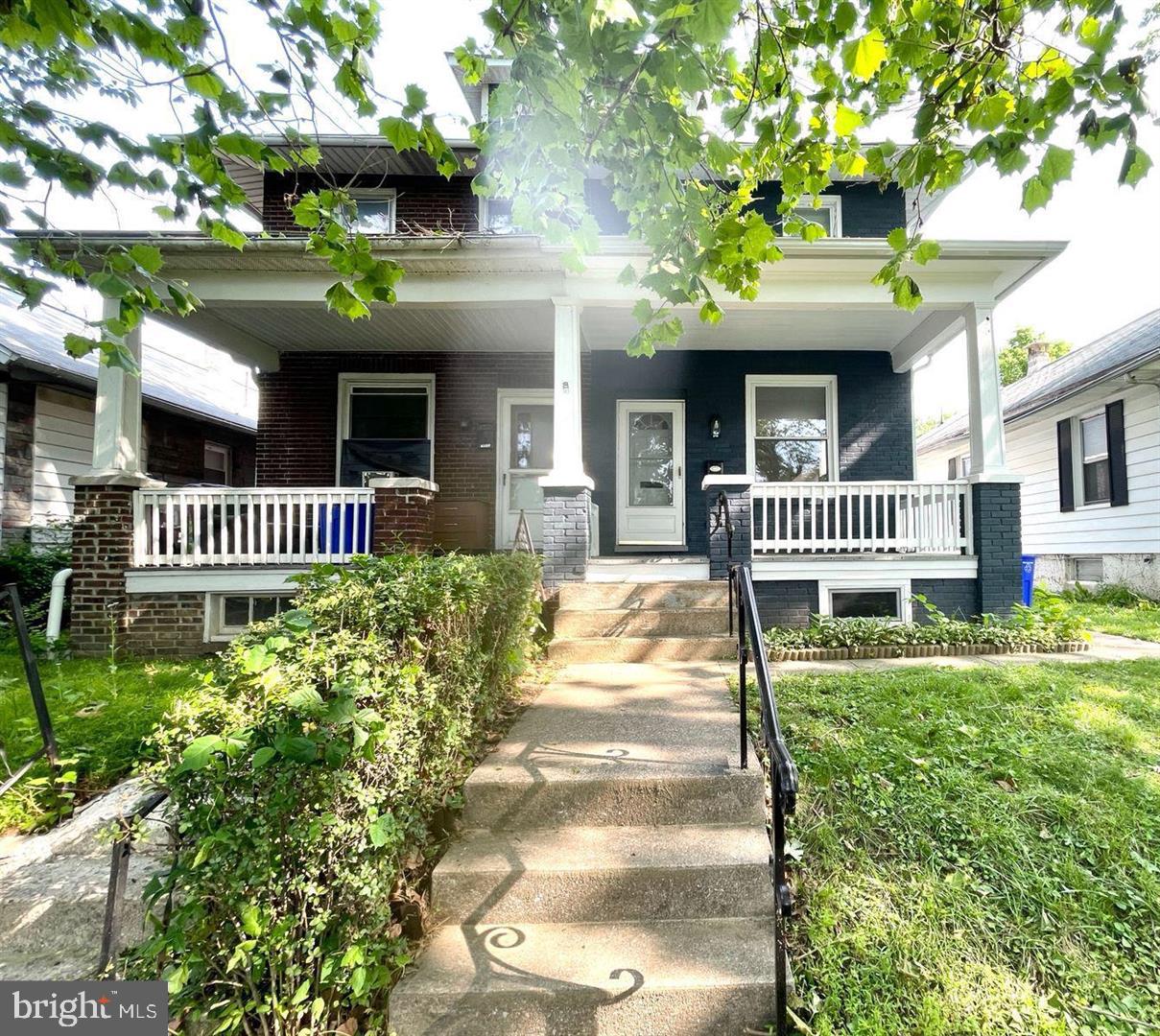 1709 Sycamore Street