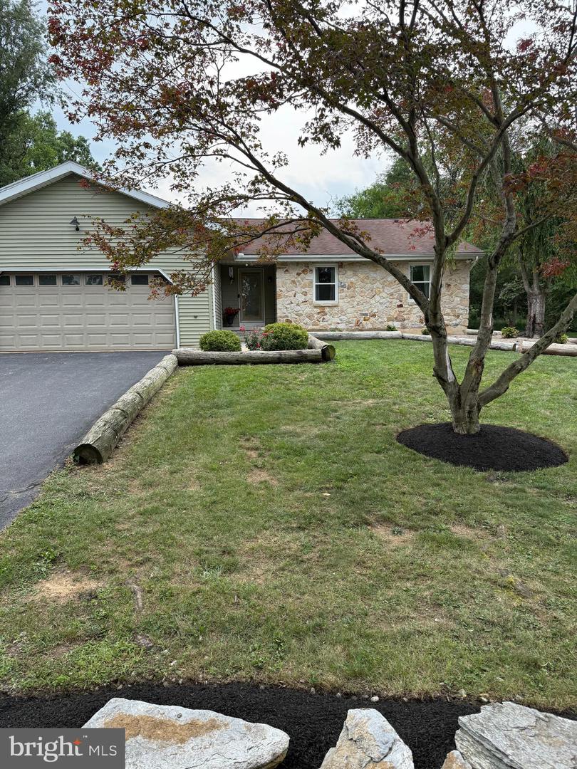 223 Pineview Drive