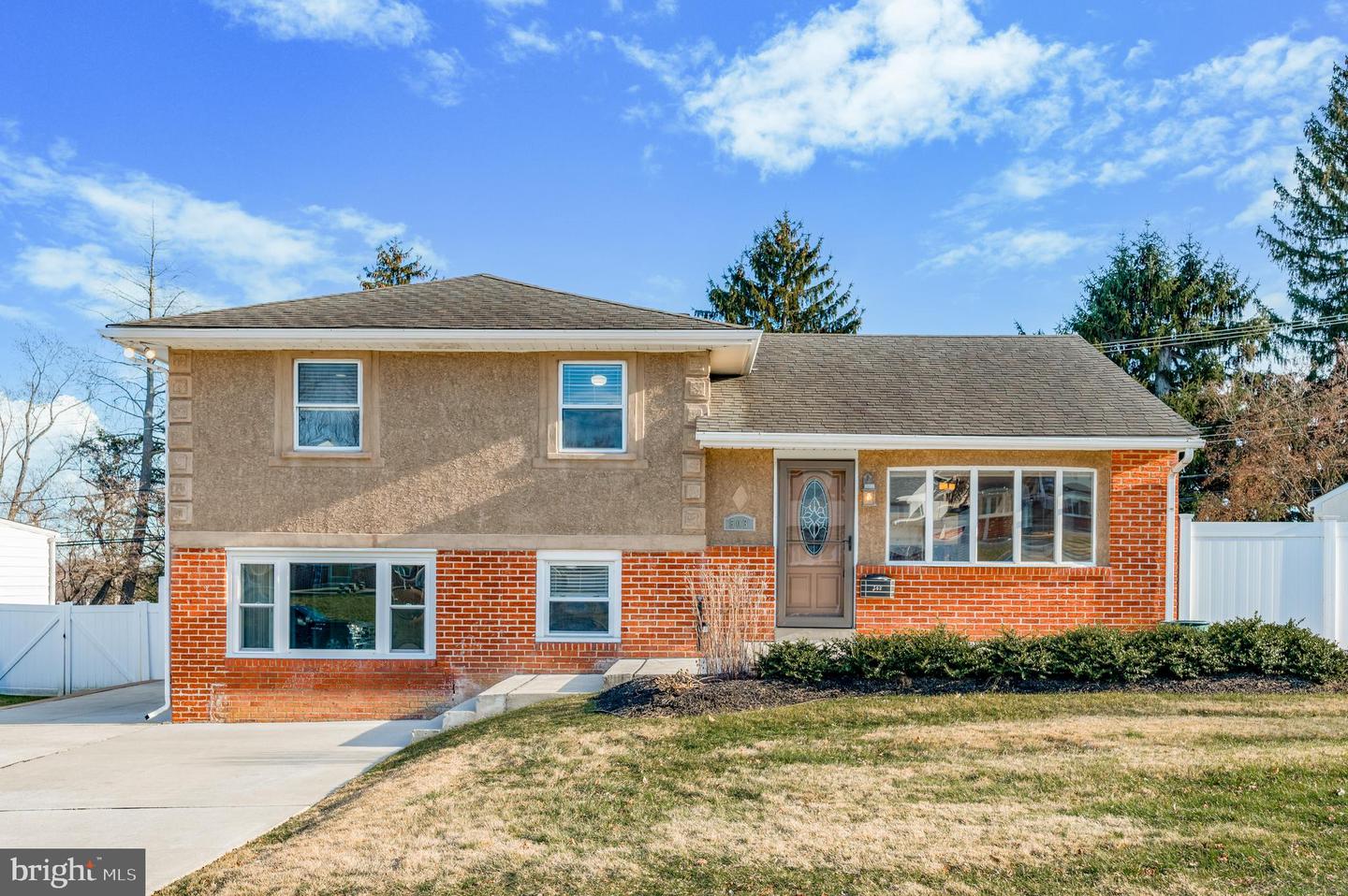 503 Warren Boulevard, Broomall