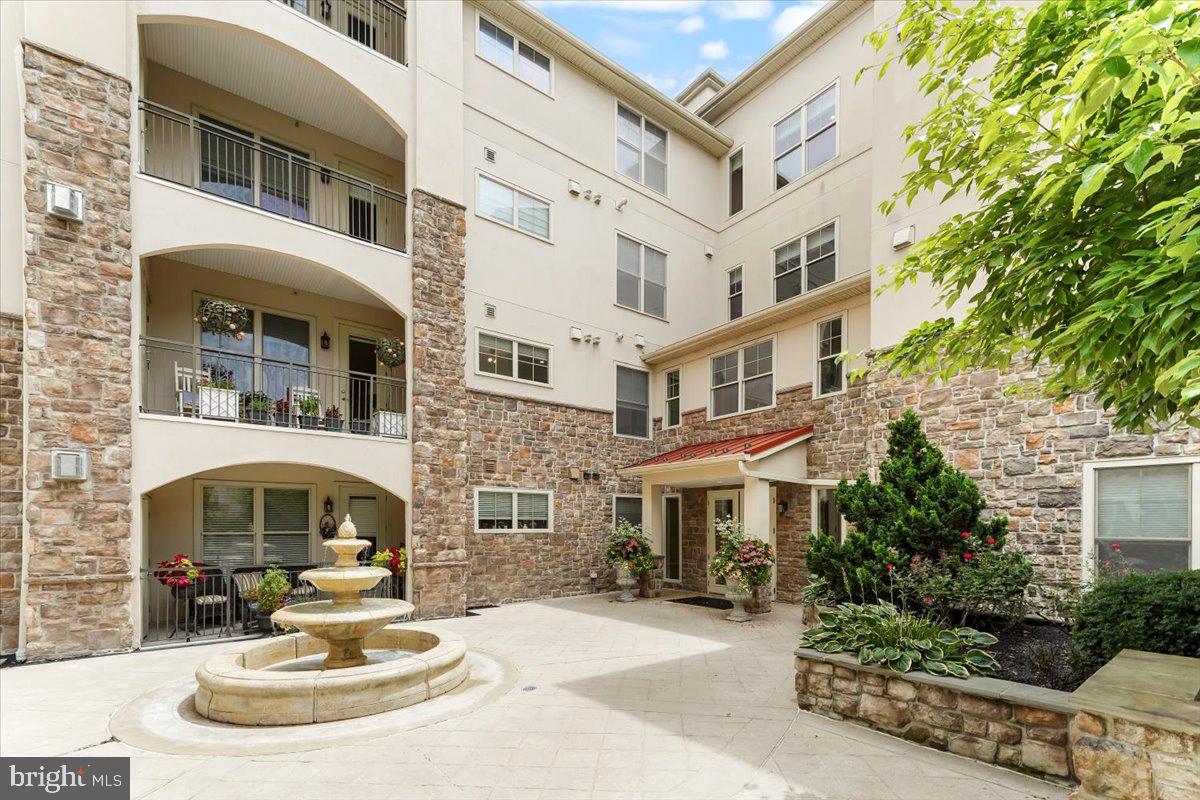 211 Cornerstone Drive #211, Newtown Square