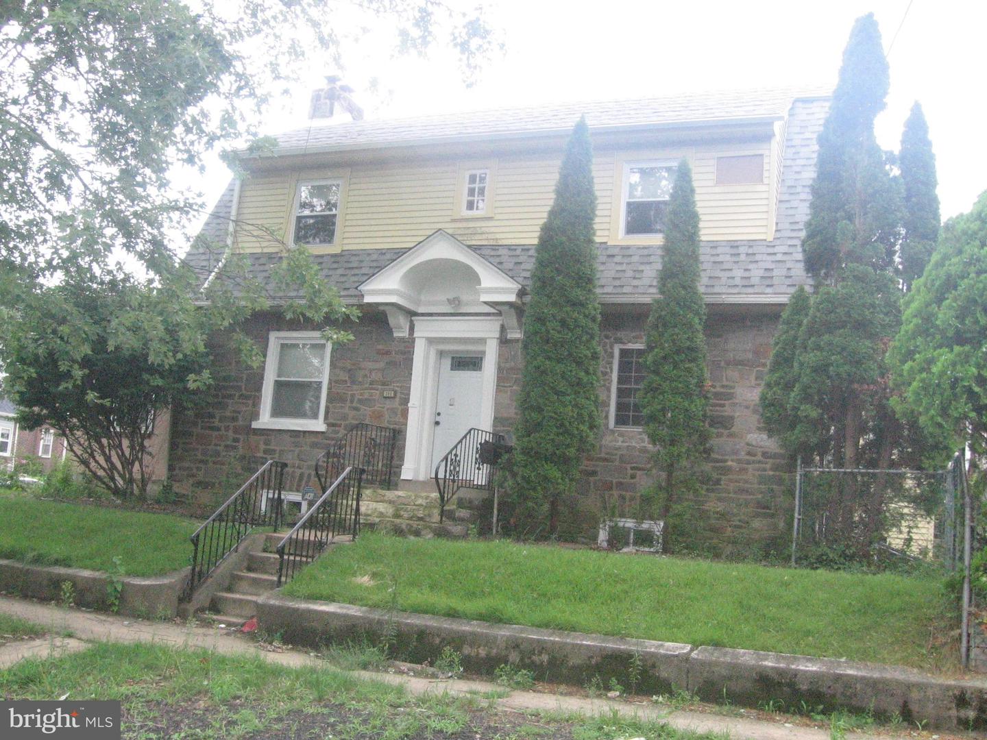 200 W Mowry Street, Chester