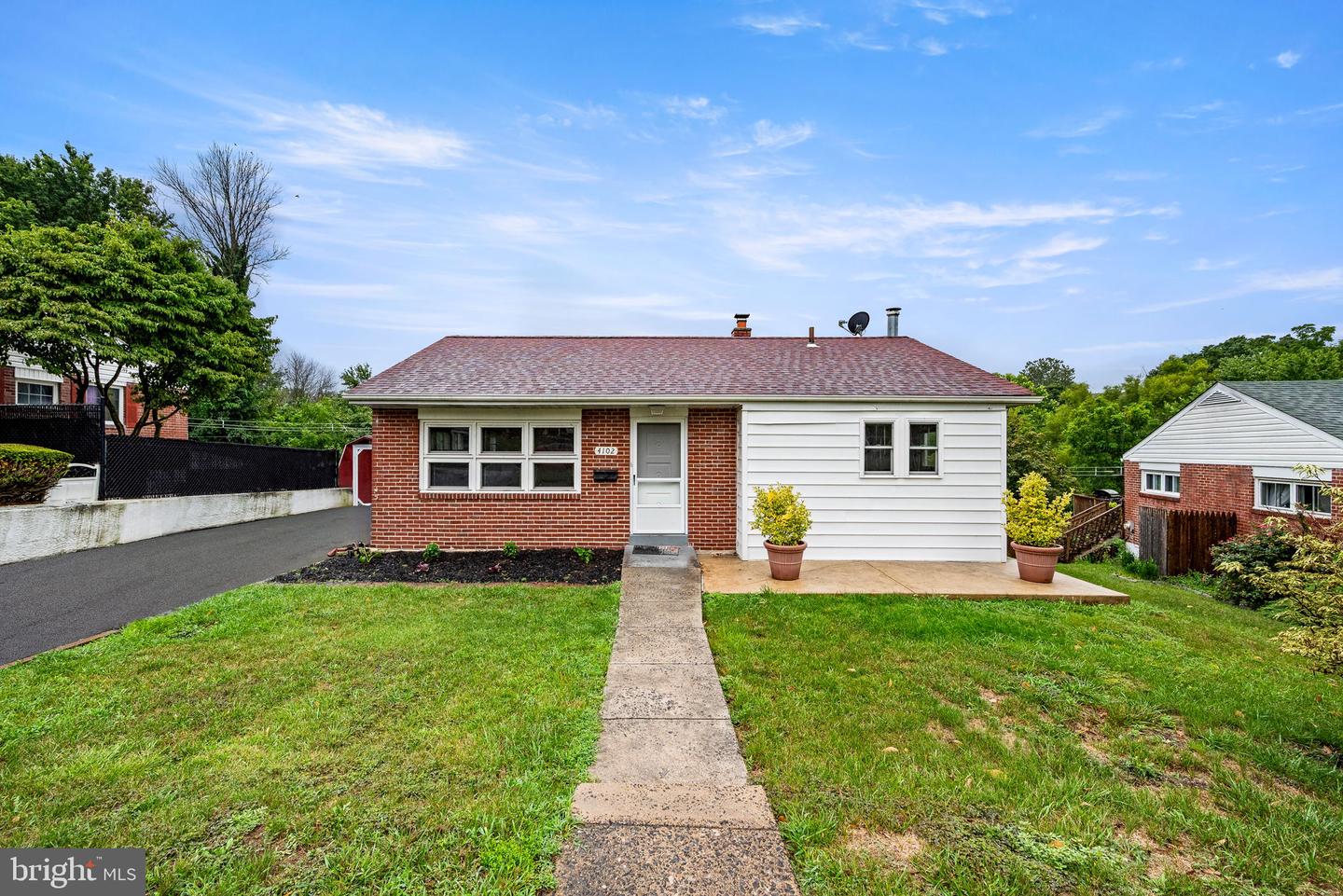 4102 S Lee Lane, Aston