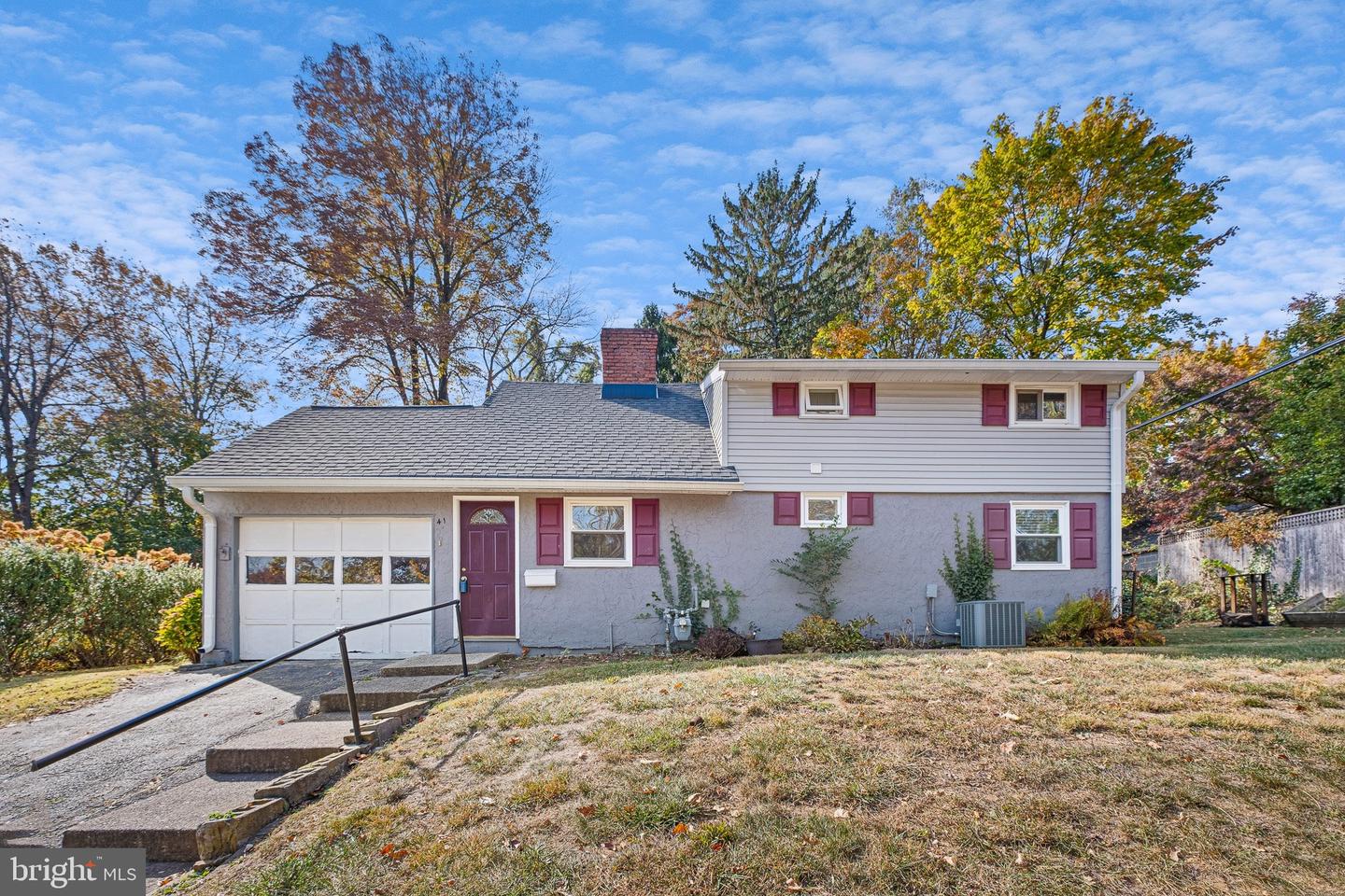 41 Devonwood Road, Wayne