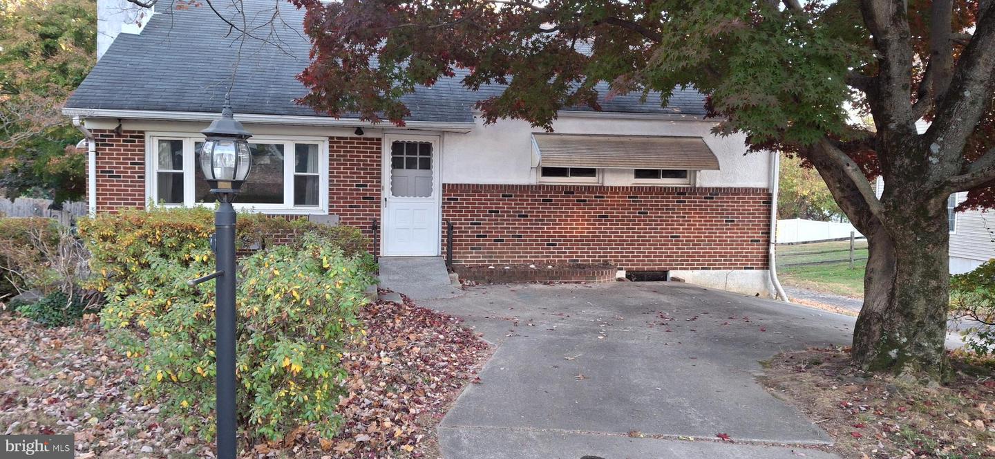 461 S Middletown Road, Media