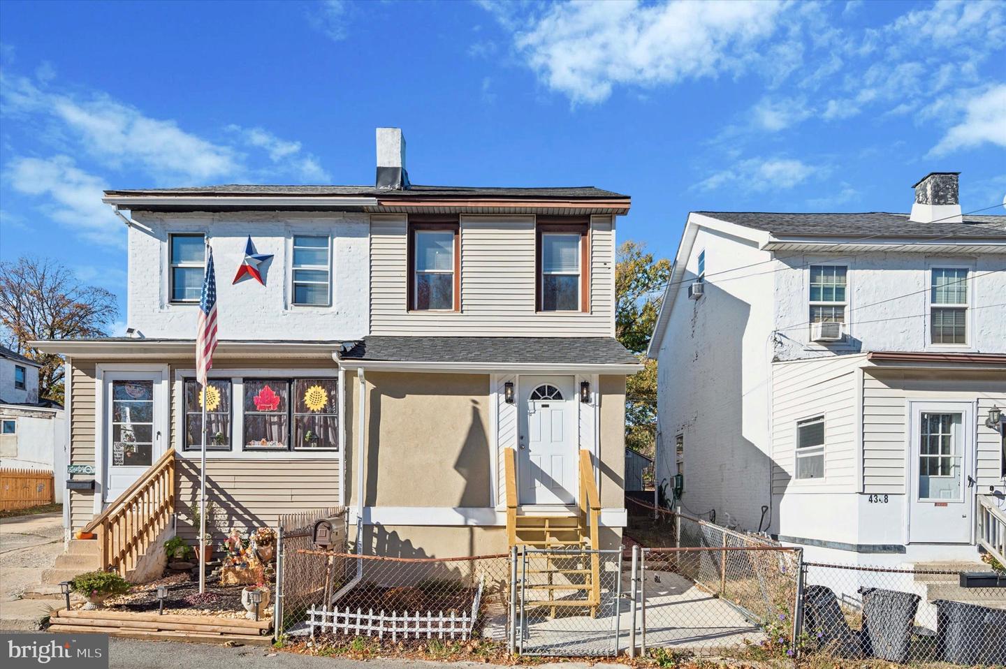 4350 Ridge Road, Trainer