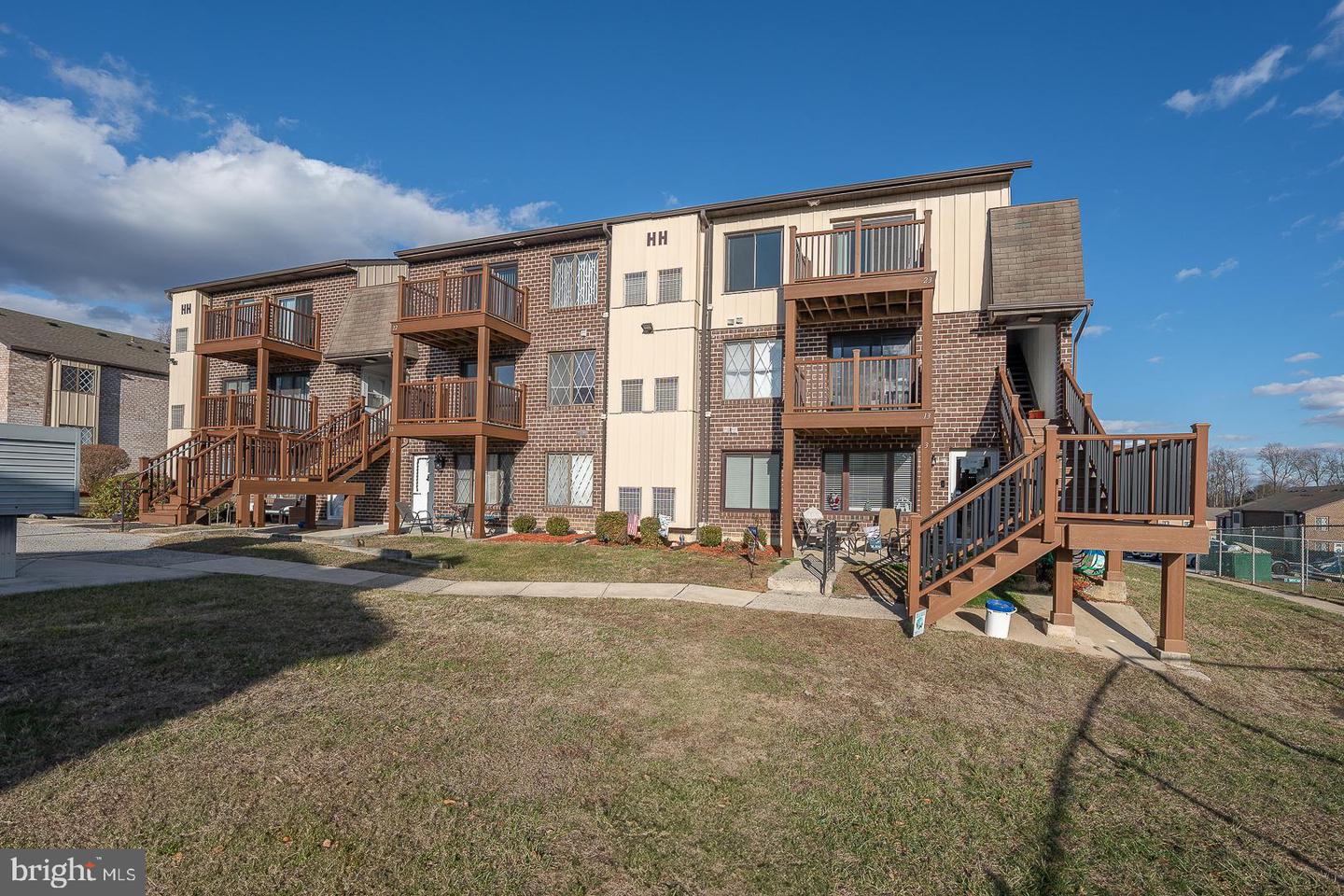 5200 Hilltop Drive #hh23, Brookhaven