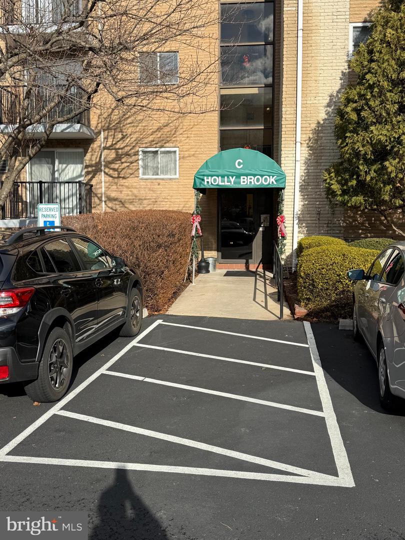 3421 W Chester Pike #c36-2br, Newtown Square