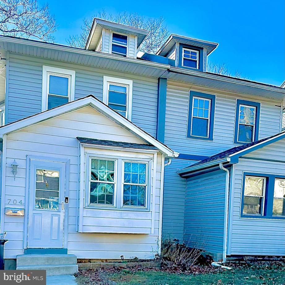 704 Summit Avenue, Prospect Park