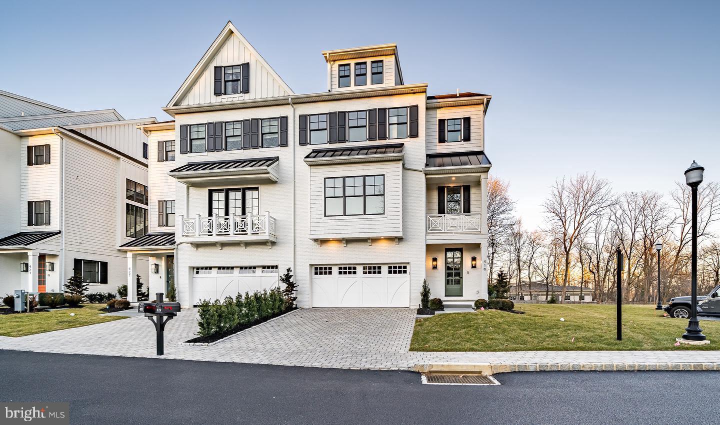 421 Maplewood Avenue, Wayne