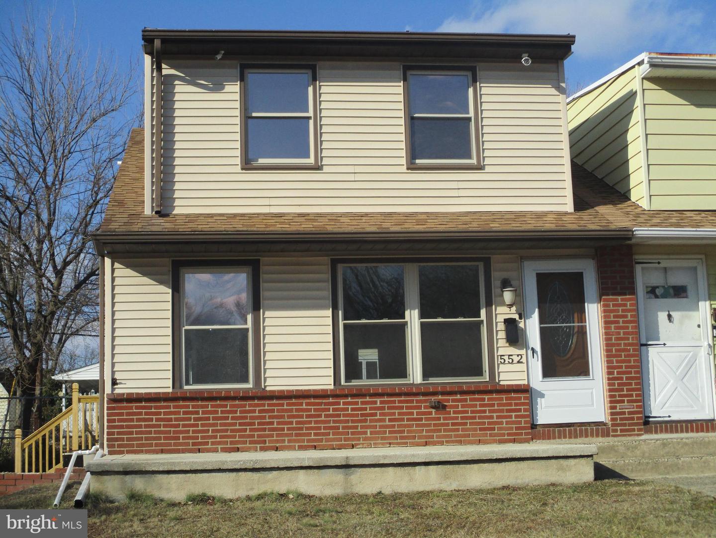 552 E Winona Avenue, Norwood