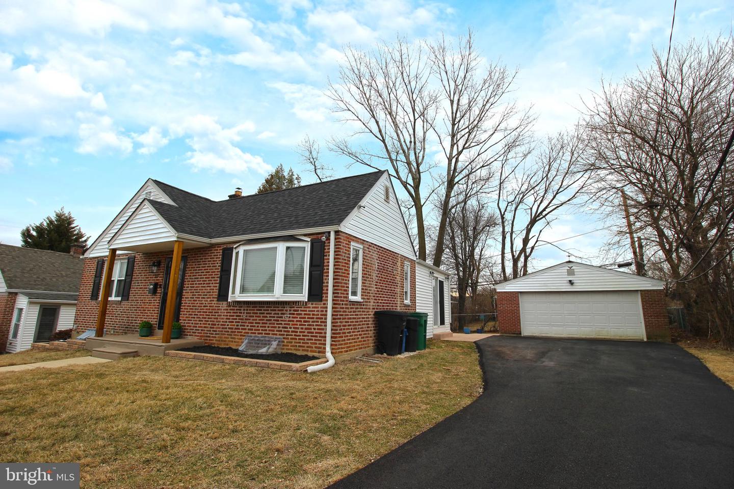 23 Pleasant Road, Broomall