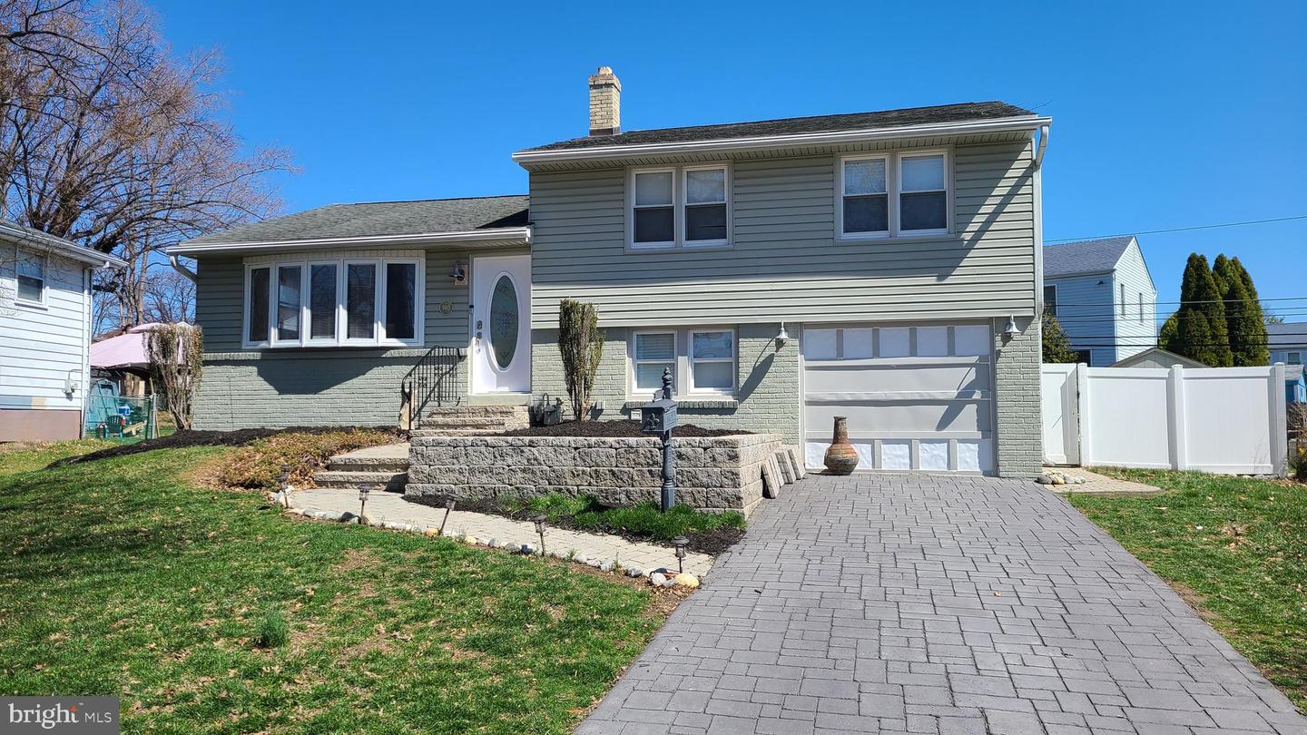 960 Dale Road, Secane
