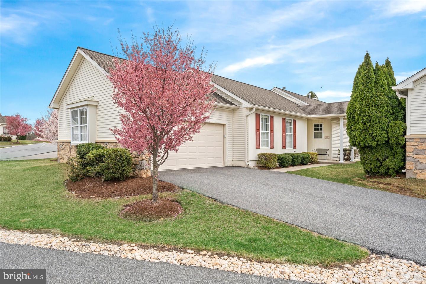 502 Hunting Whip Road, Glen Mills