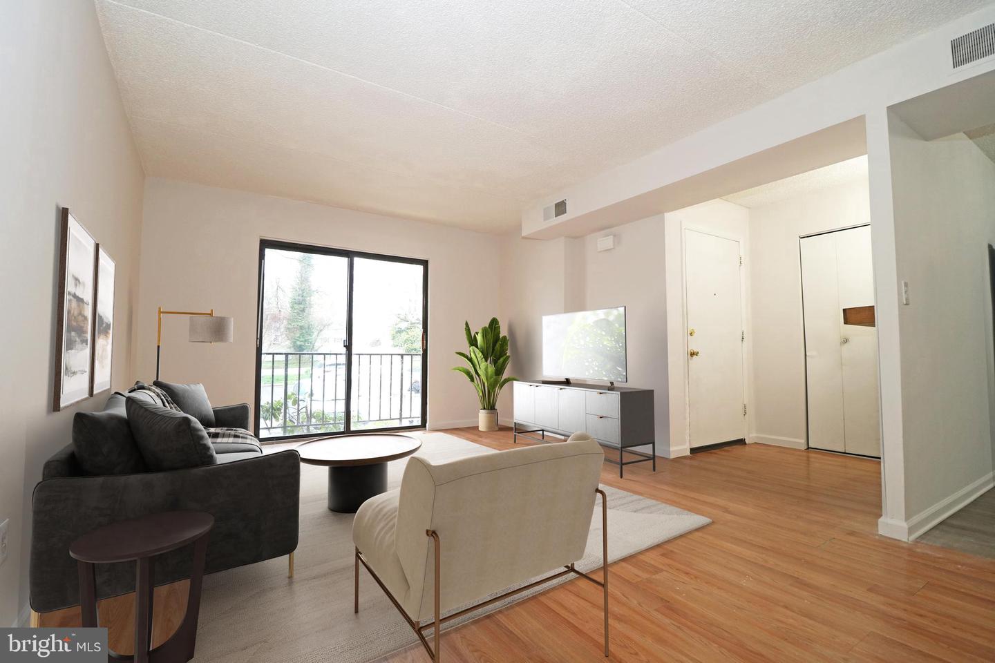 710 Putnam Boulevard, Wallingford