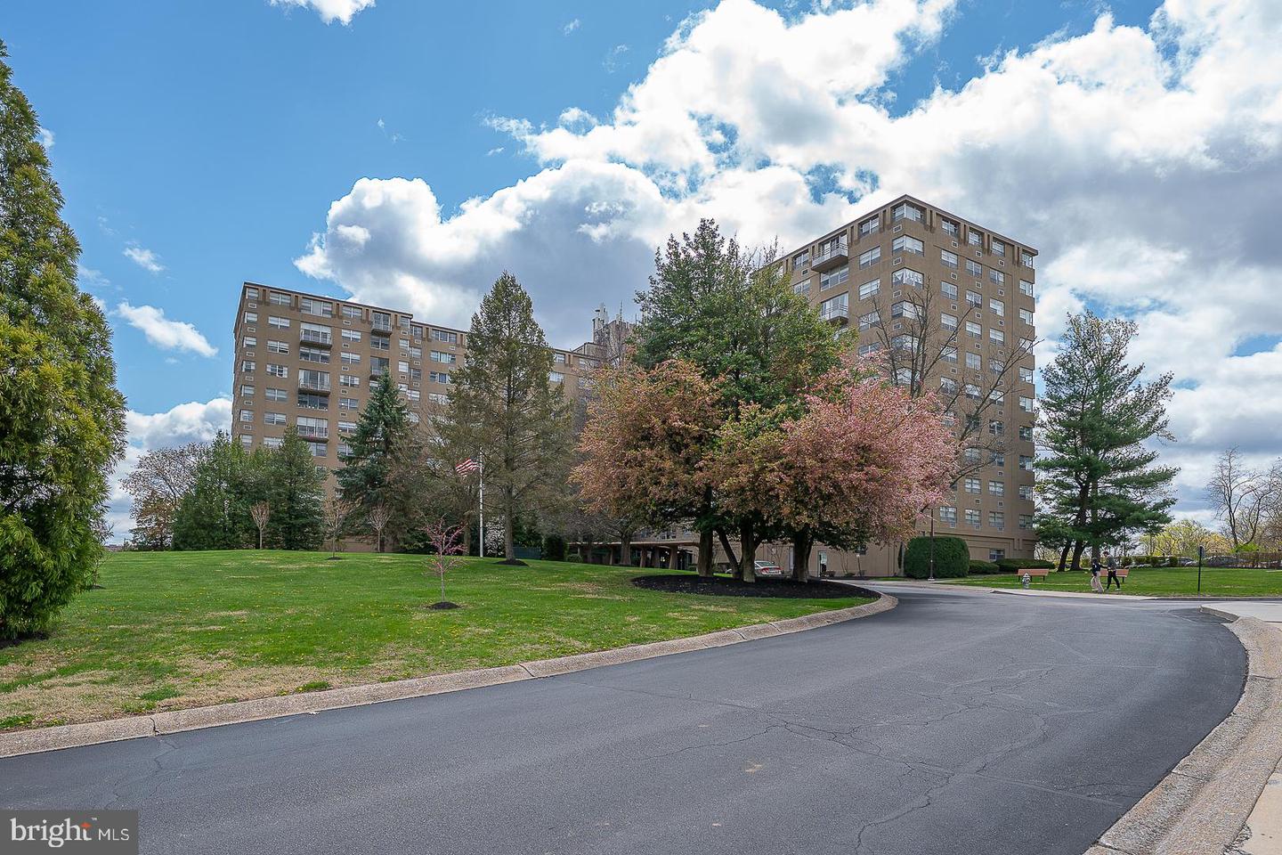 1030 E Lancaster Avenue #207, Bryn Mawr