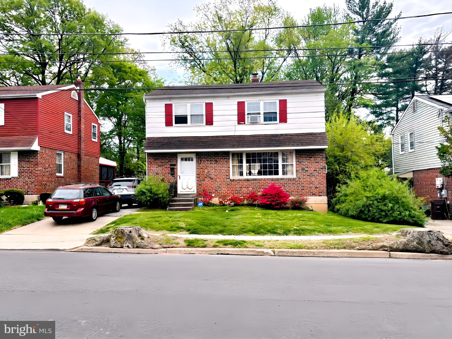 202 Berkley Avenue, Lansdowne