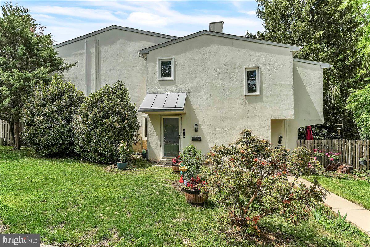 279 W Chelsea Circle, Newtown Square