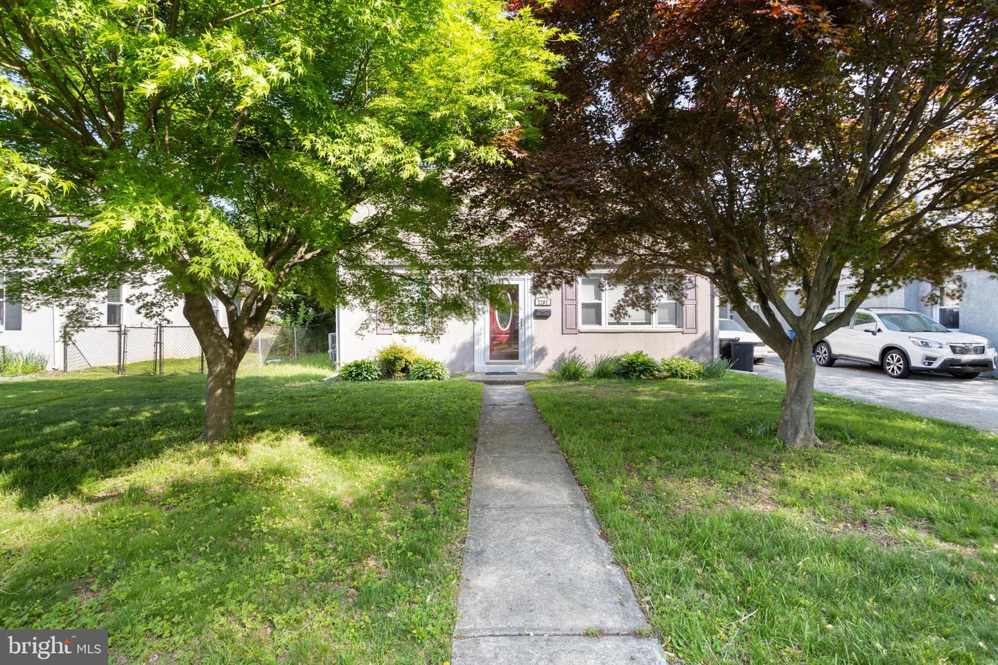 2207 Pershing Avenue, Morton