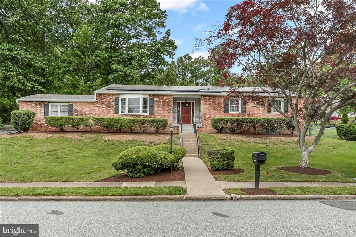 1795 Hillcrest Lane, Aston