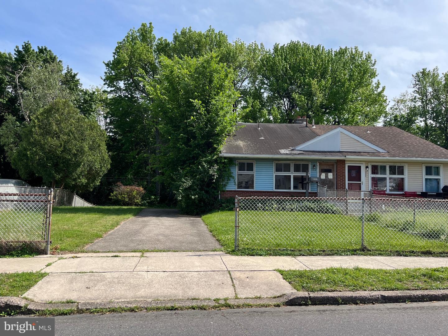 553 E Winona Avenue, Norwood