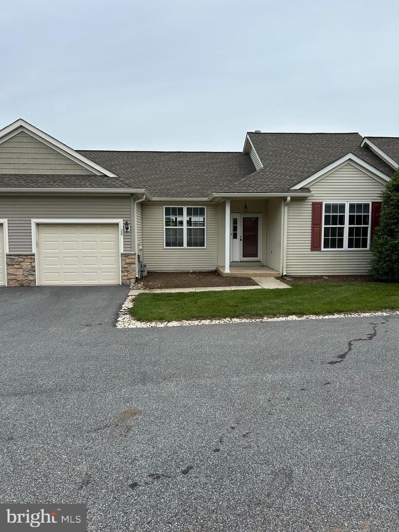 28 W Houndpack Way, Glen Mills