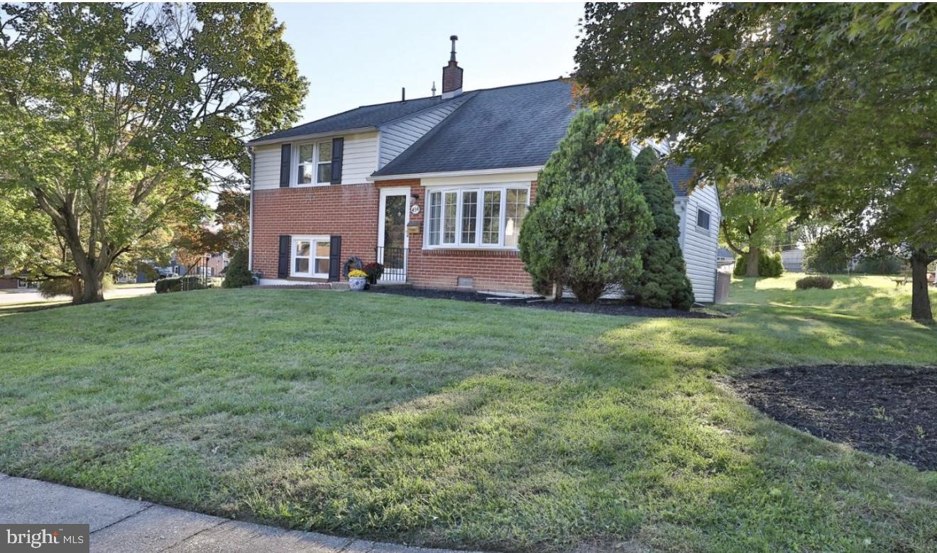 454 N Manor Drive, Media