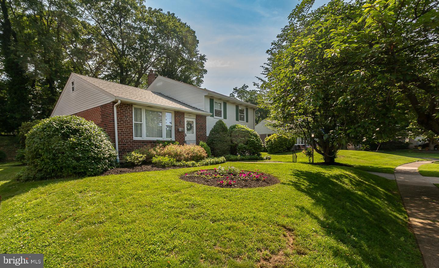 325 Rittenhouse Circle, Havertown